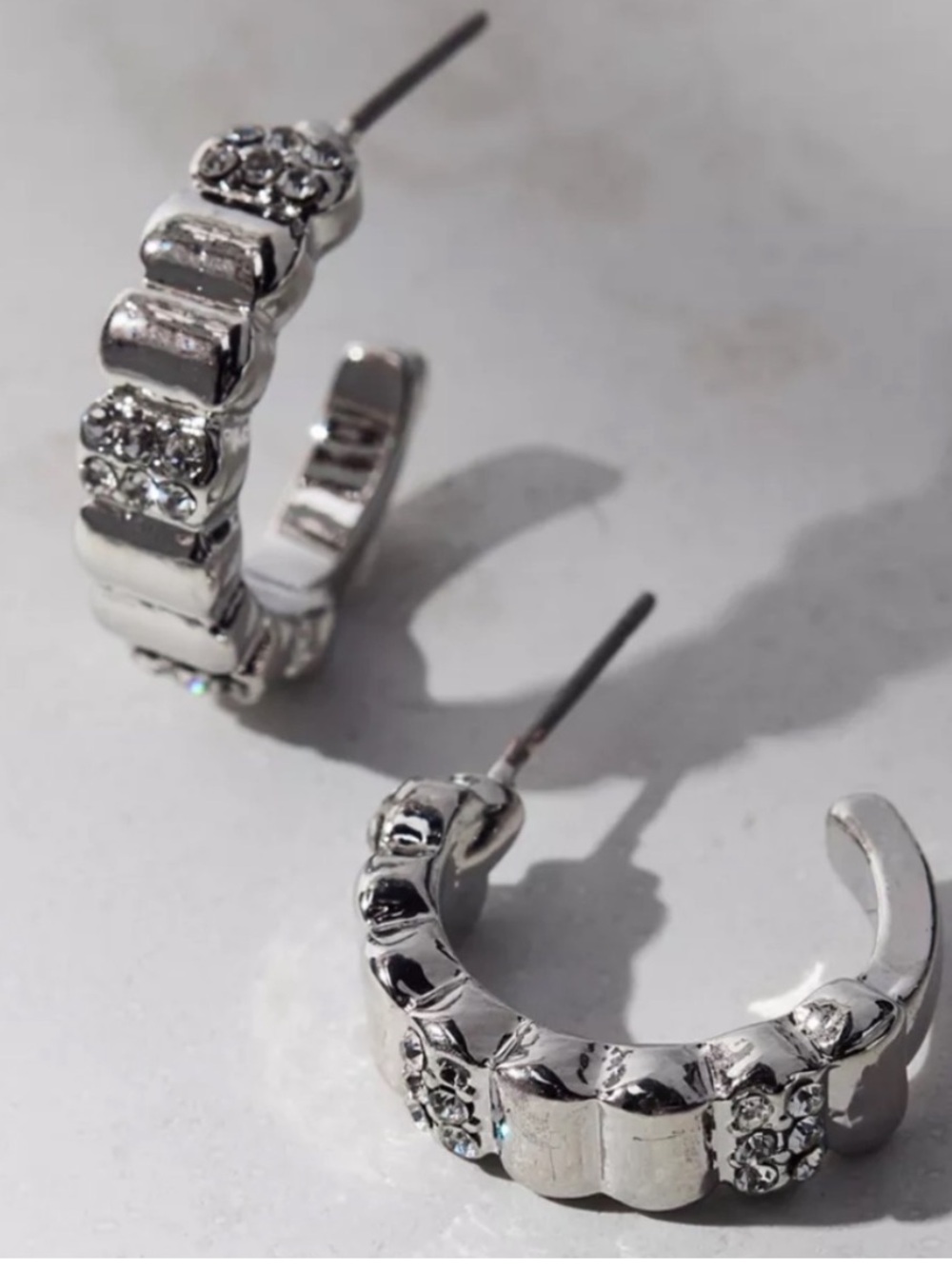 New! Urban Outfitters Carolina Ridge Silver Hoop Earrings NWT (1039)